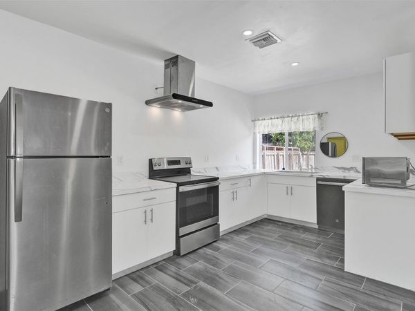 1904 SE 1st Avenue, Fort Lauderdale, FL 33316