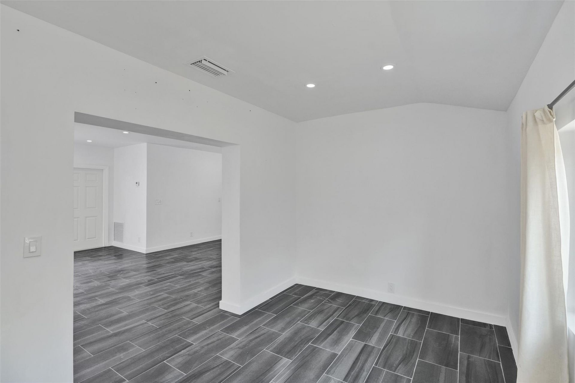 1904 SE 1st Avenue, Fort Lauderdale, FL 33316 Photo