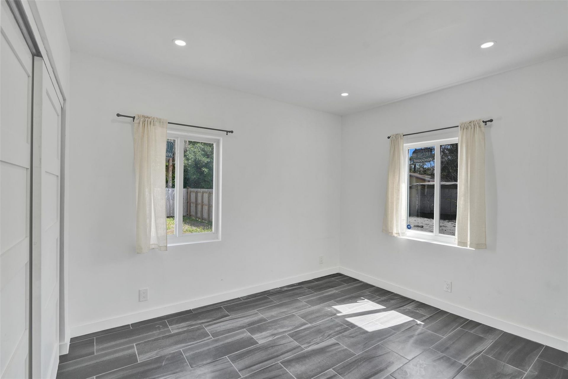 1904 SE 1st Avenue, Fort Lauderdale, FL 33316 Photo