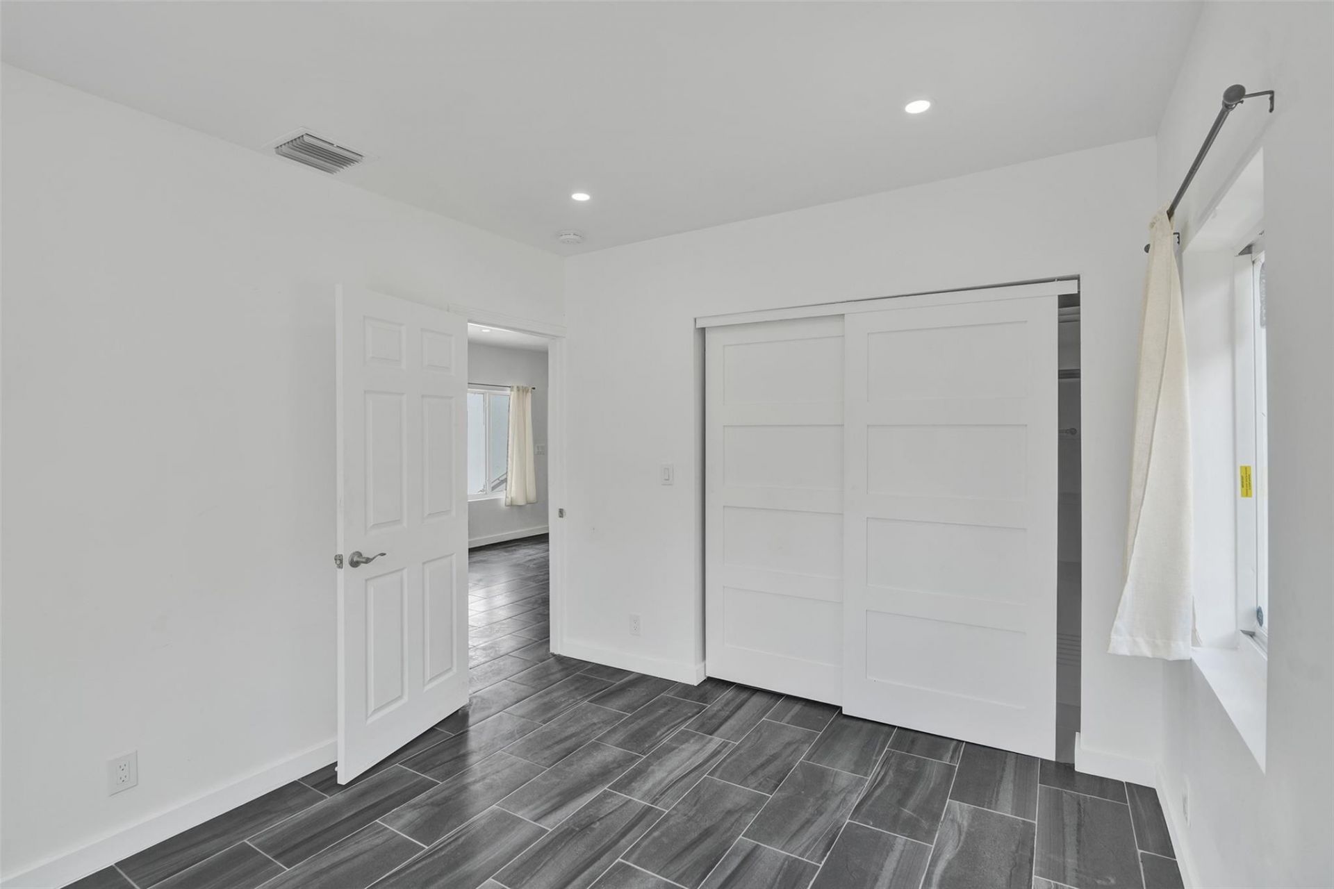 1904 SE 1st Avenue, Fort Lauderdale, FL 33316 Photo