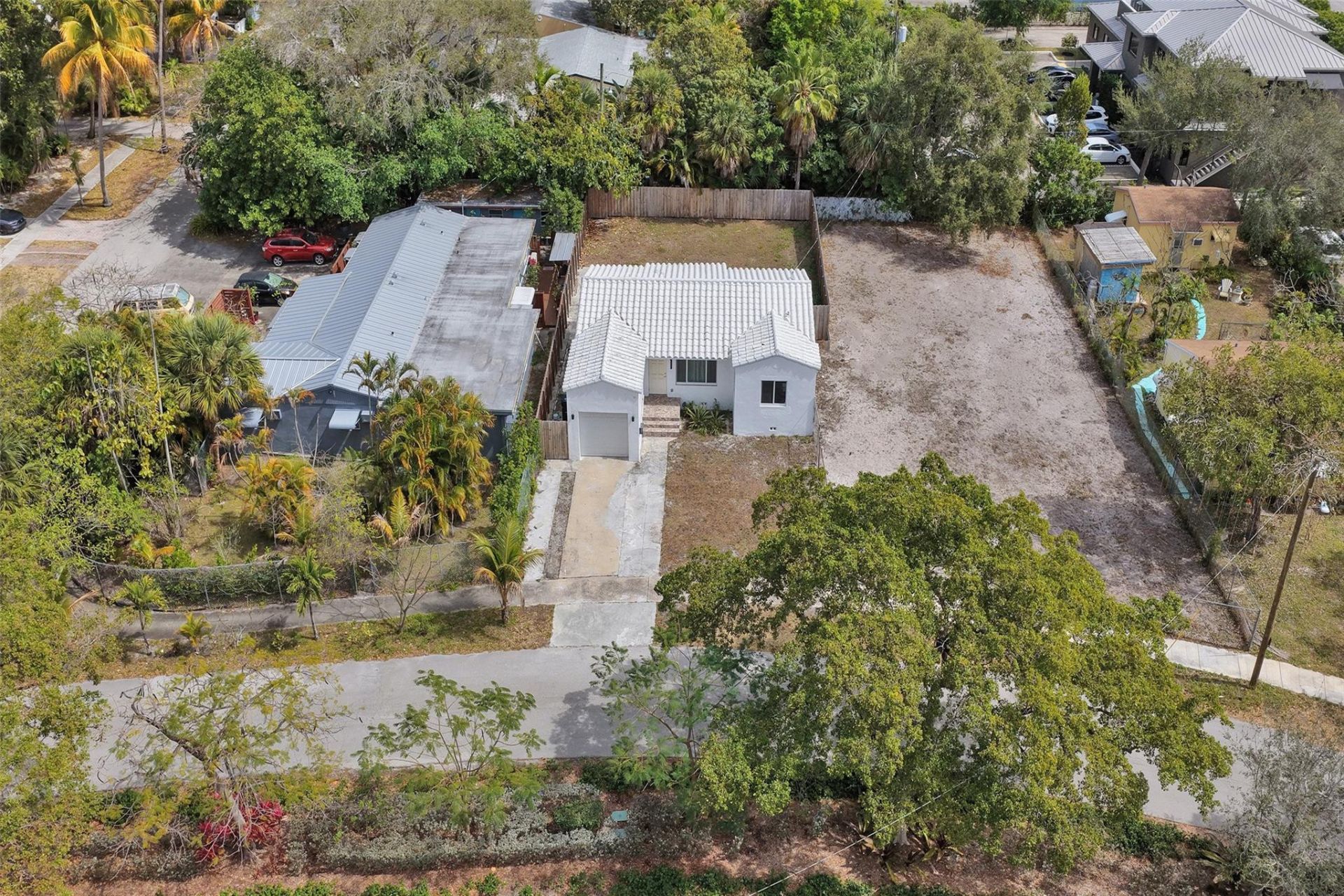 1904 SE 1st Avenue, Fort Lauderdale, FL 33316 Photo