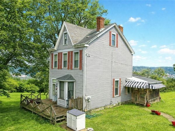 30 Perry St, Pittsburgh, PA 15209