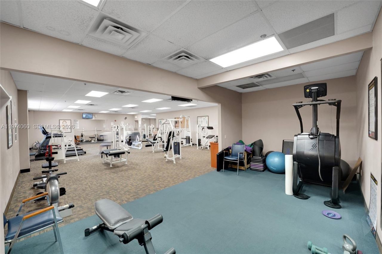 811 S Hollybrook Dr, Unit 208, Pembroke Pines, FL 33025 Photo