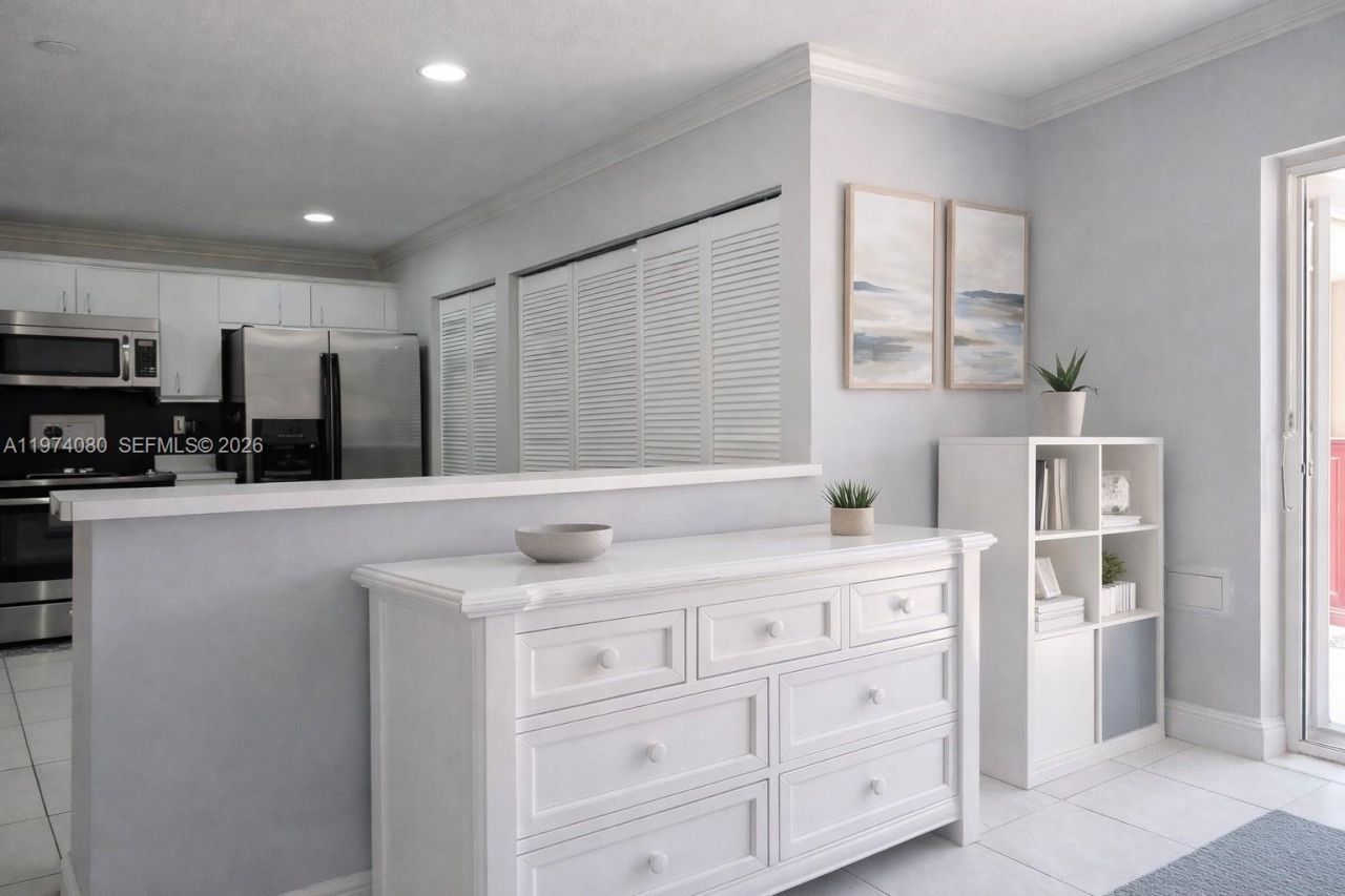 15328 SW 111th St, Miami, FL 33196 Photo