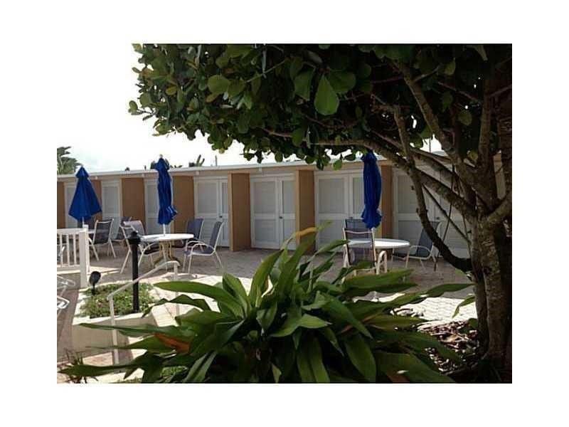 2260 NE 67th Street, Unit 1732, Fort Lauderdale, FL 33308 Photo