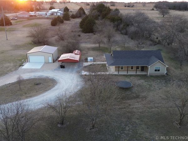 1997 Nichols Hills Road , Sulphur, OK 73086