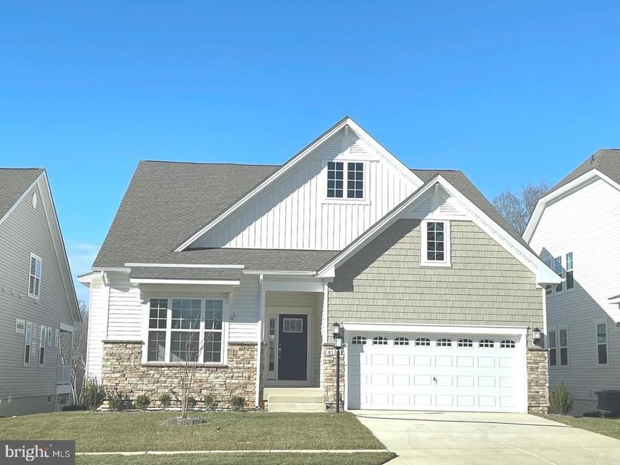 4174 Charles Dickens Dr, White Plains, MD 20695 Main Photo