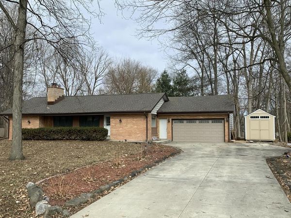 2570 Gaywood COURT, Brookfield, WI 53045