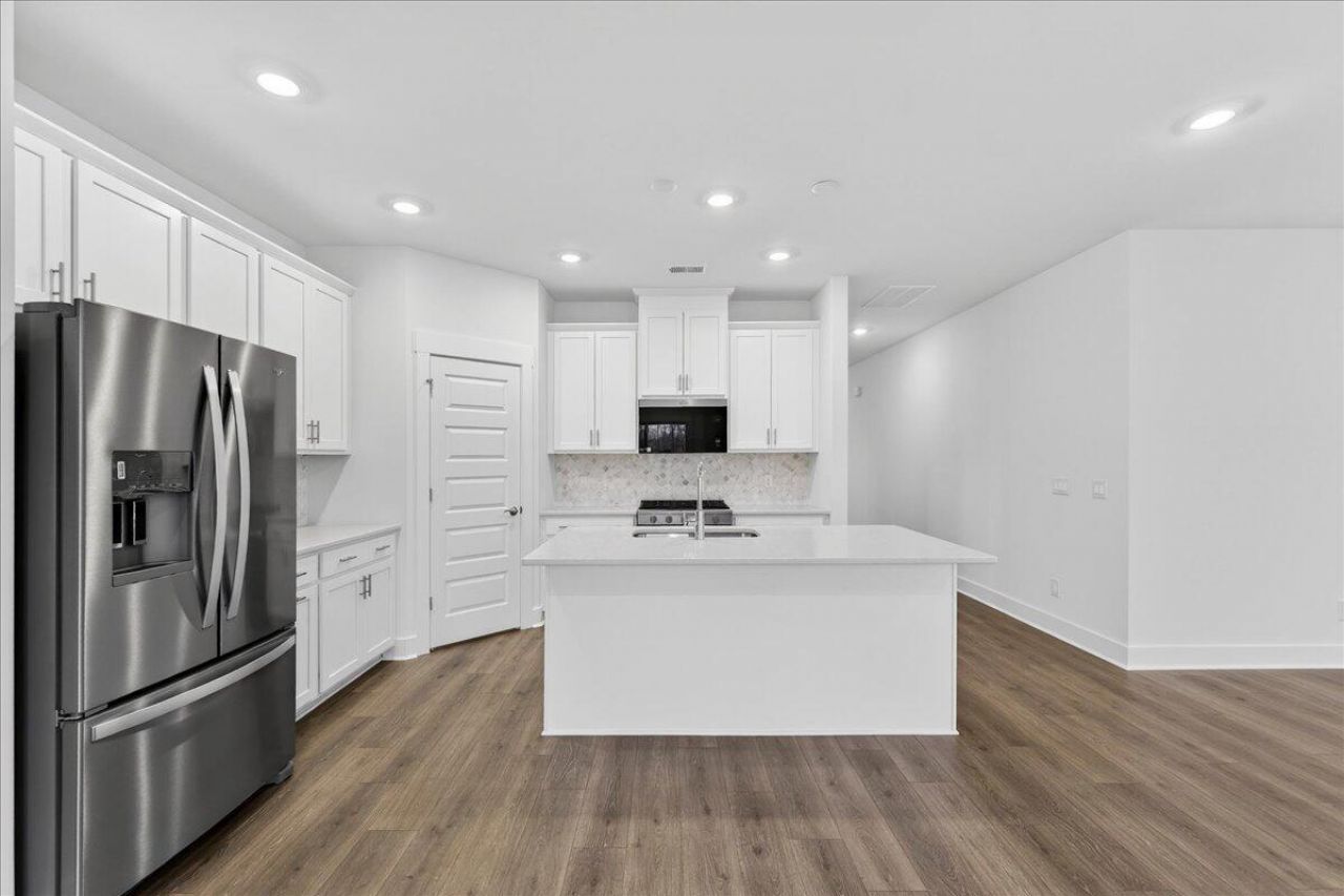 351 Calm Water Way Photo 11