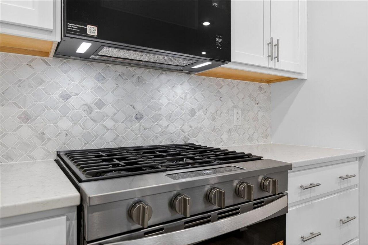 351 Calm Water Way Photo 15