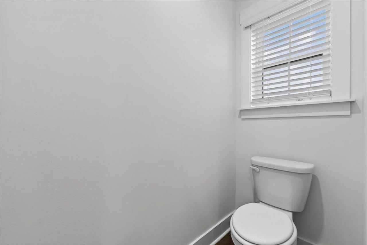 351 Calm Water Way Photo 24