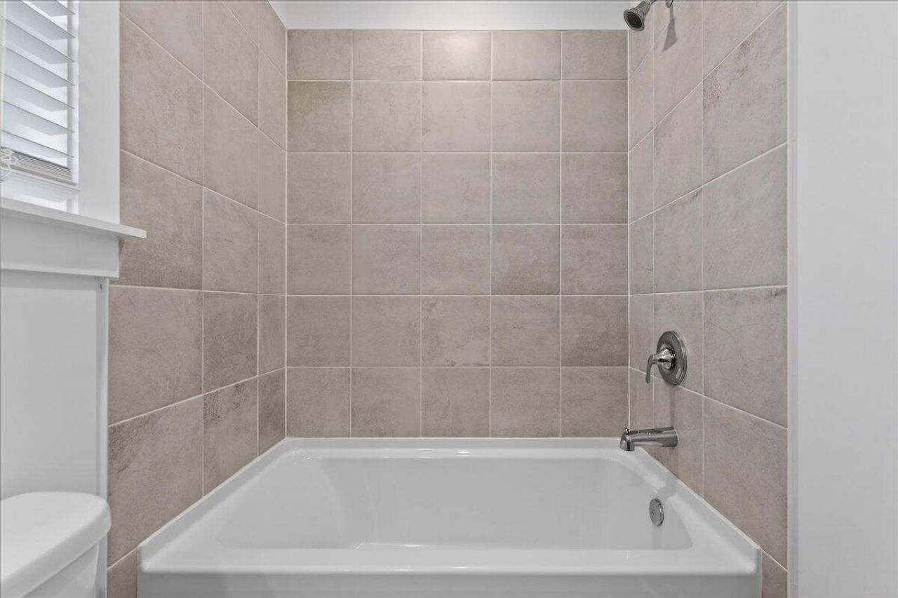 351 Calm Water Way Photo 27