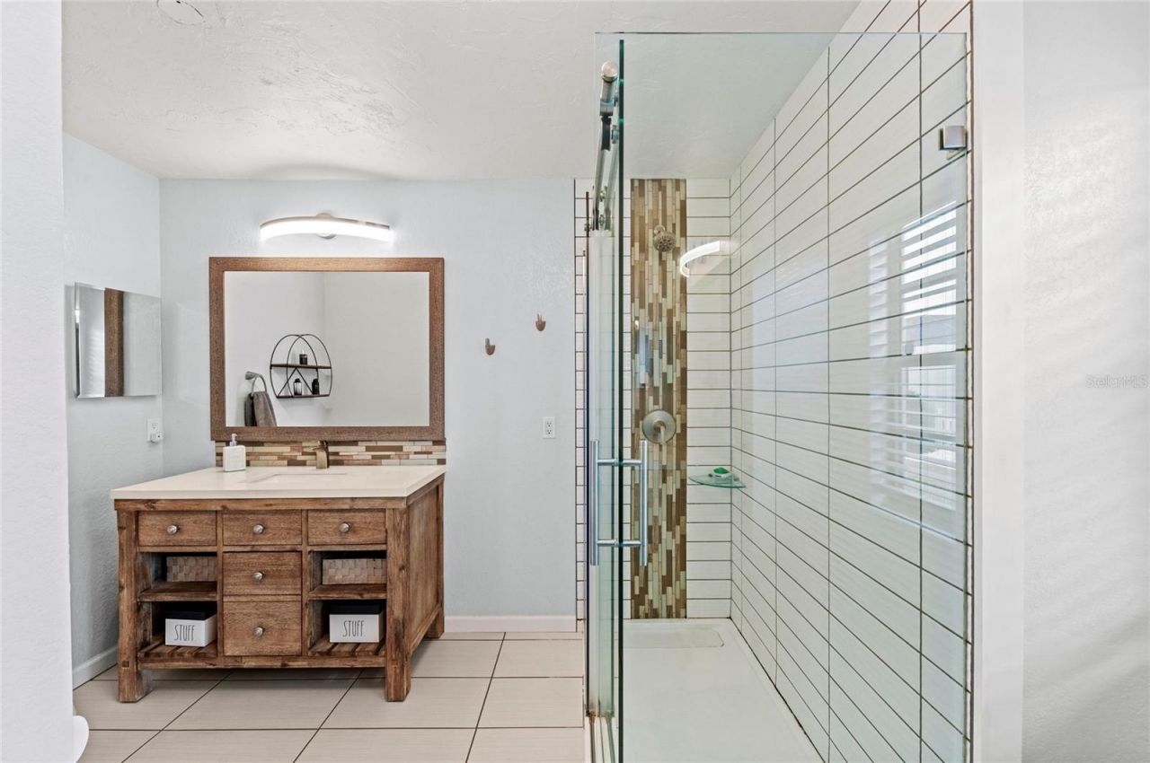 6107 45th Street W, Bradenton, FL 34210 Photo