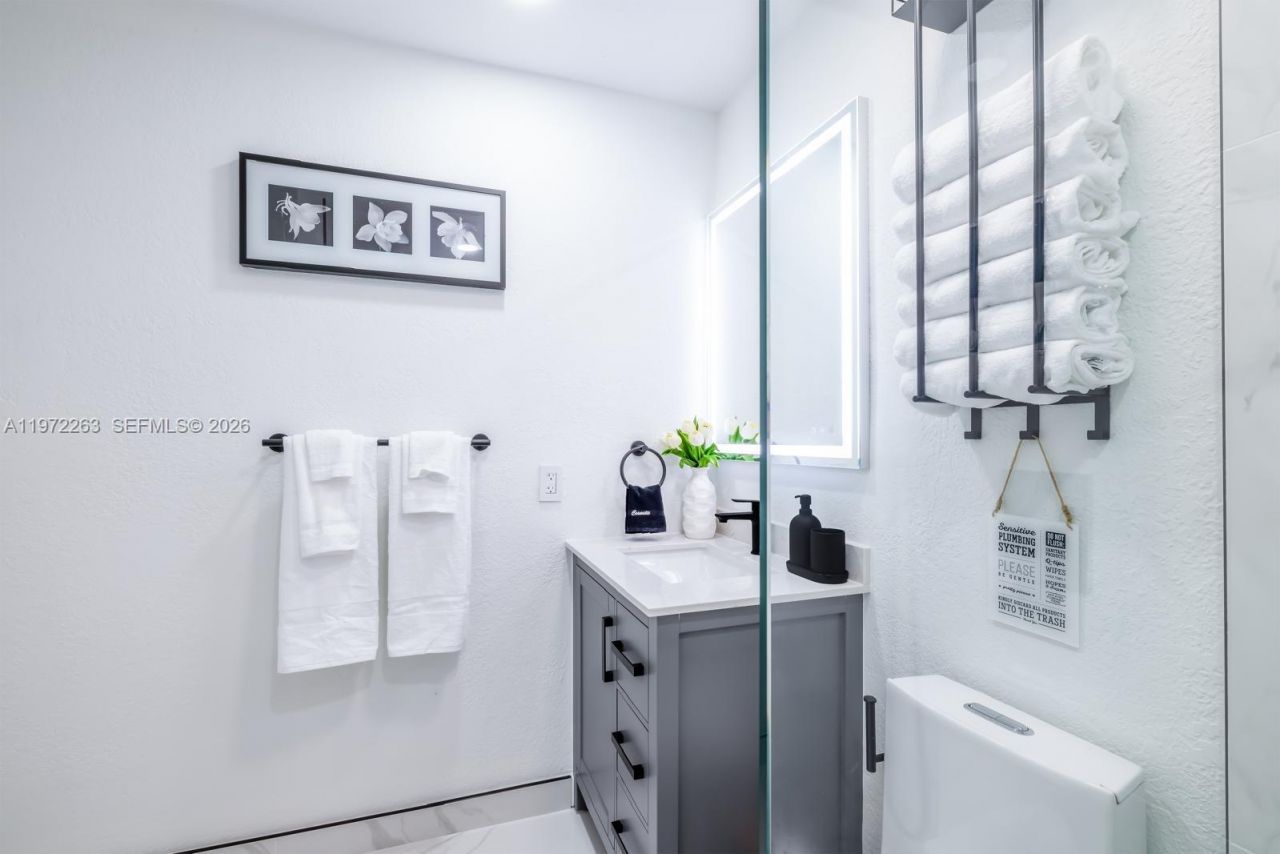 15445 SW 57th St , Miami, FL 33193 Photo