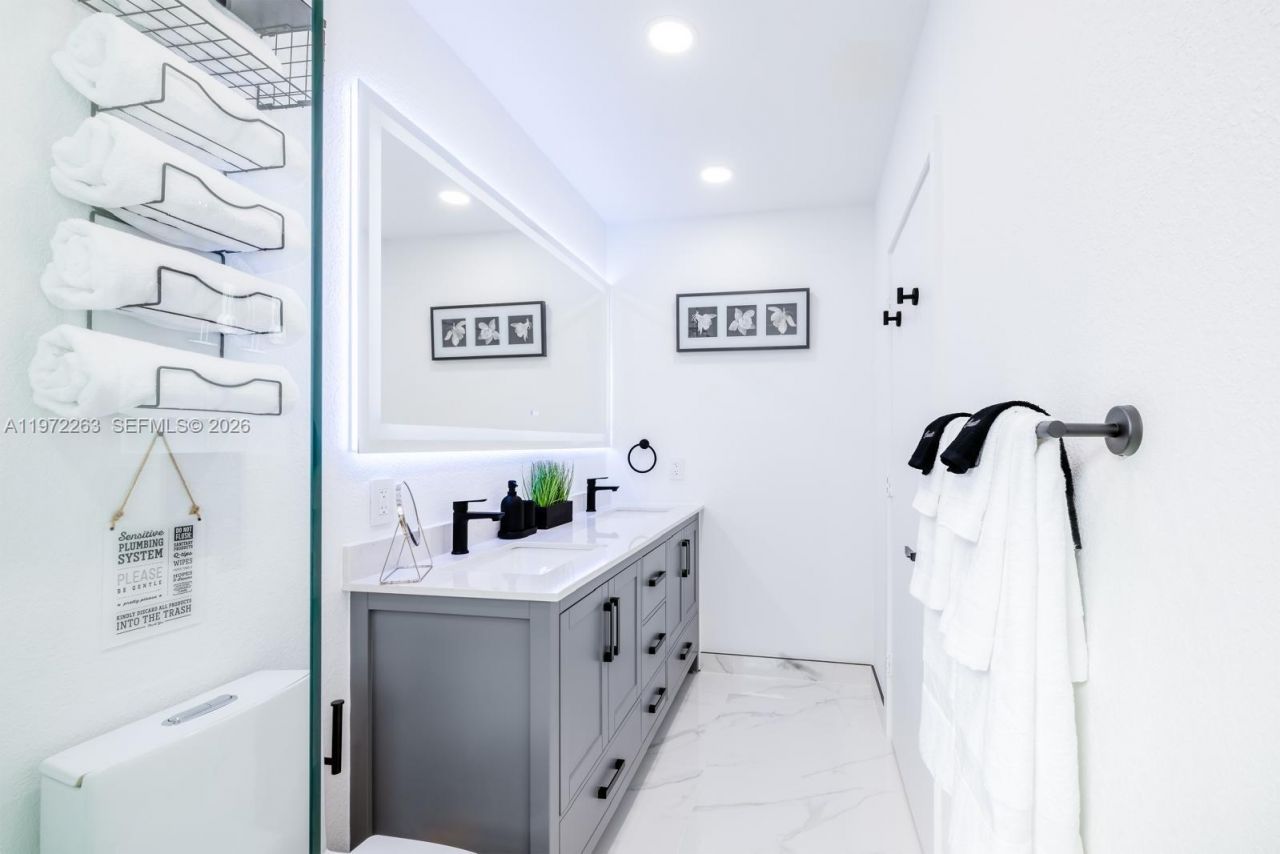 15445 SW 57th St , Miami, FL 33193 Photo