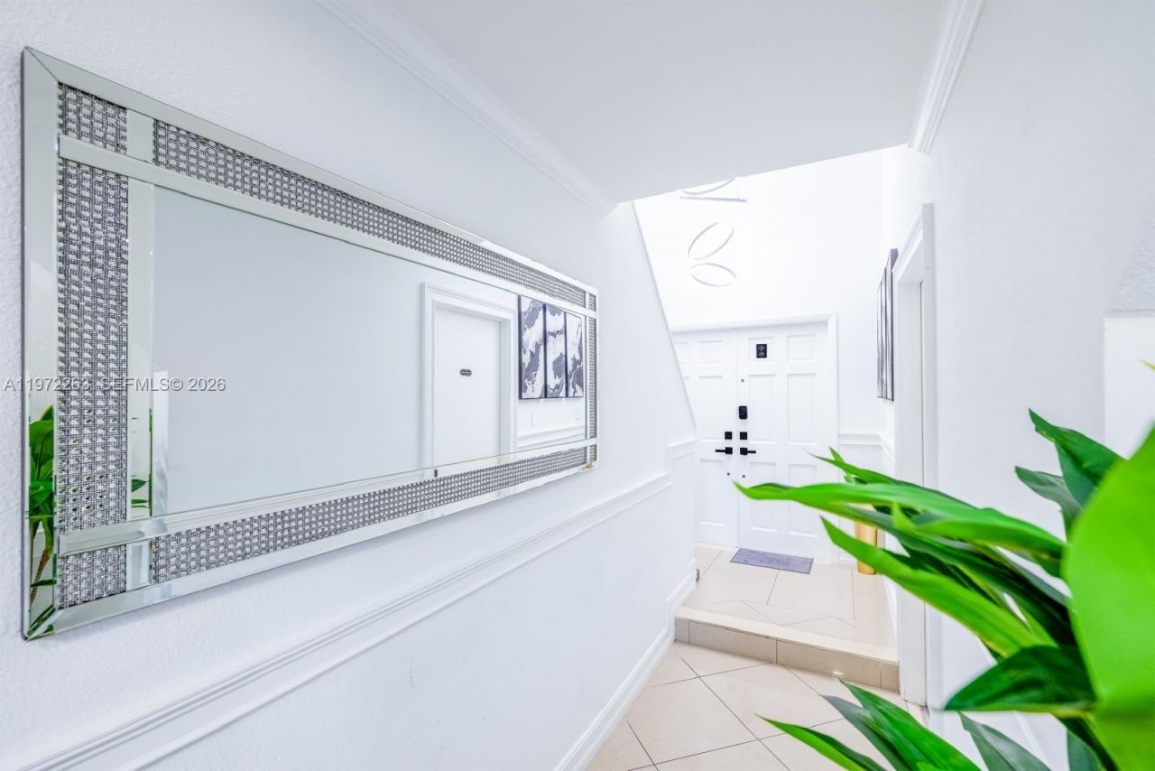 15445 SW 57th St , Miami, FL 33193 Photo