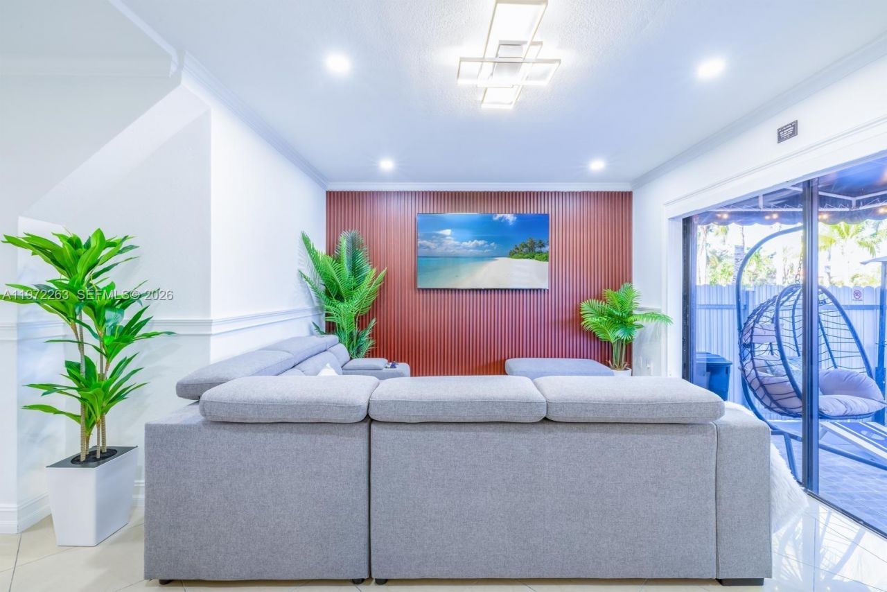 15445 SW 57th St , Miami, FL 33193 Photo