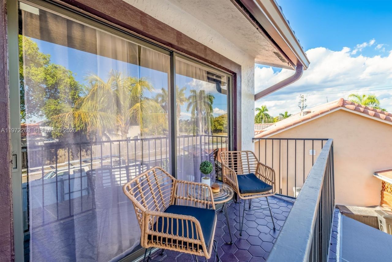 15445 SW 57th St , Miami, FL 33193 Photo