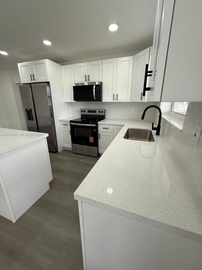 3010 NW 186th Ter , Miami Gardens, FL 33056 Photo