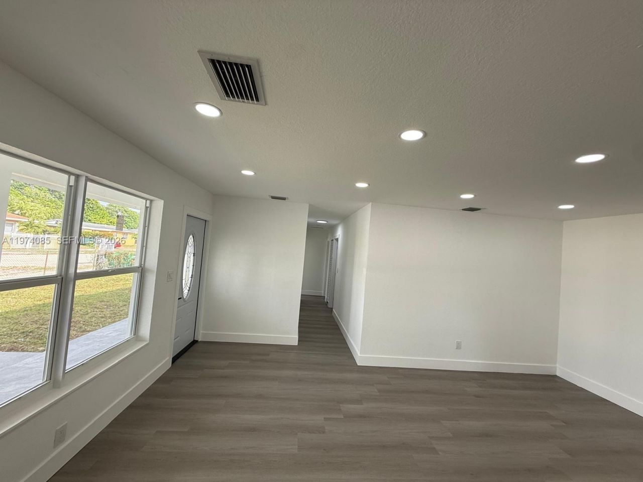 3010 NW 186th Ter , Miami Gardens, FL 33056 Photo