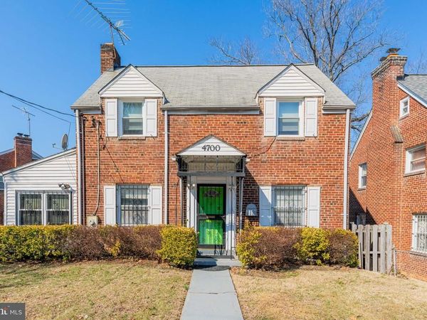 4700 SOUTHERN AVENUE SE, WASHINGTON, DC 20019