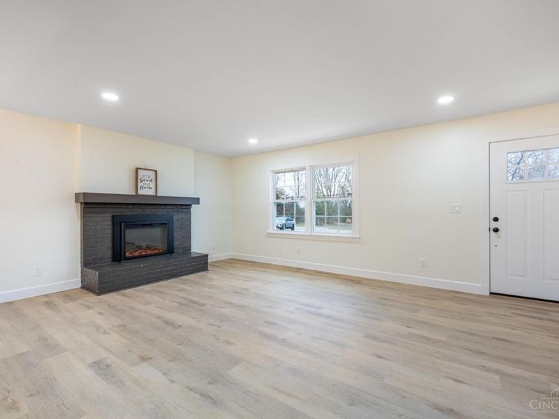 6207 Branch Hill Miamiville Road, Miami Twp, OH 45140 Photo 4