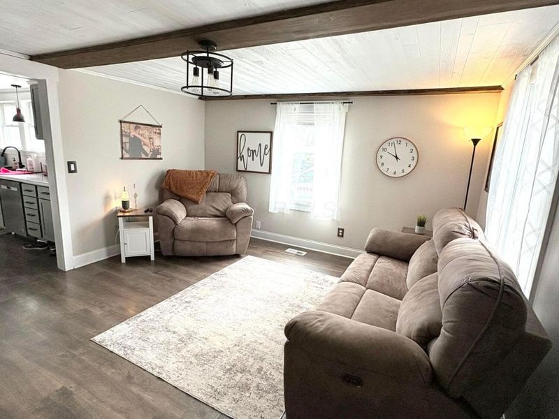 512 Hawthorne Avenue, London, OH 43140 Photo 5