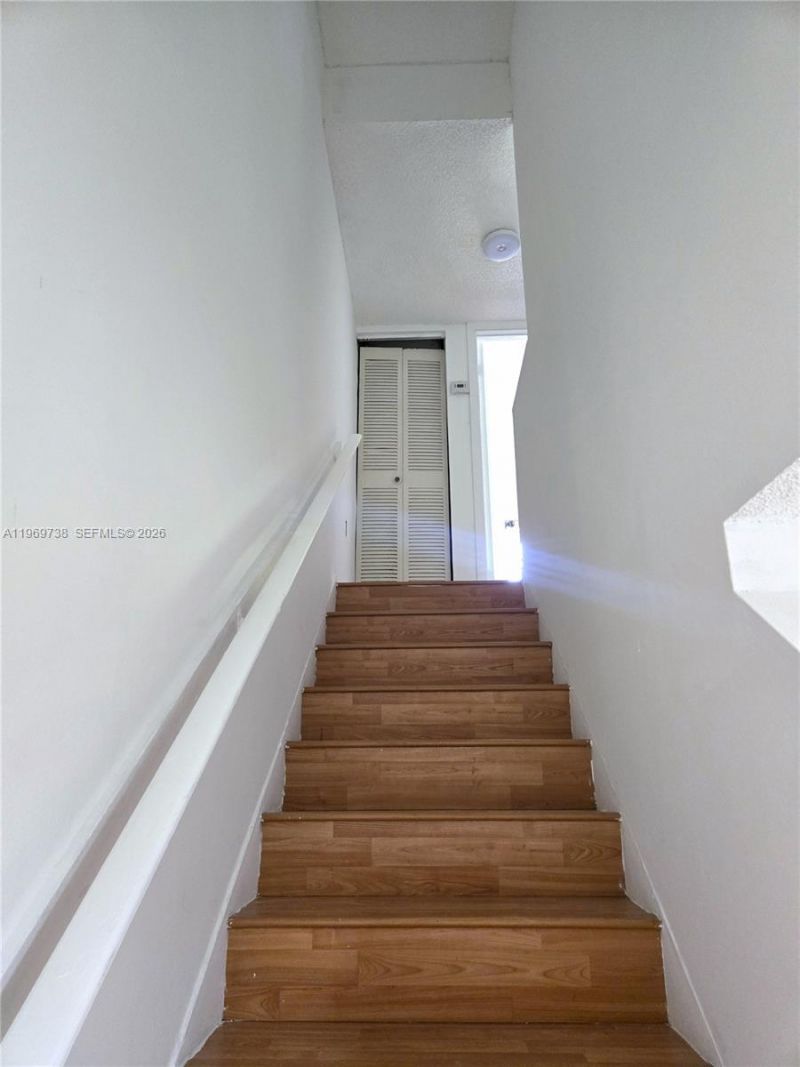 300 NW 107th Ave, Unit 206, Miami, FL 33172 Photo