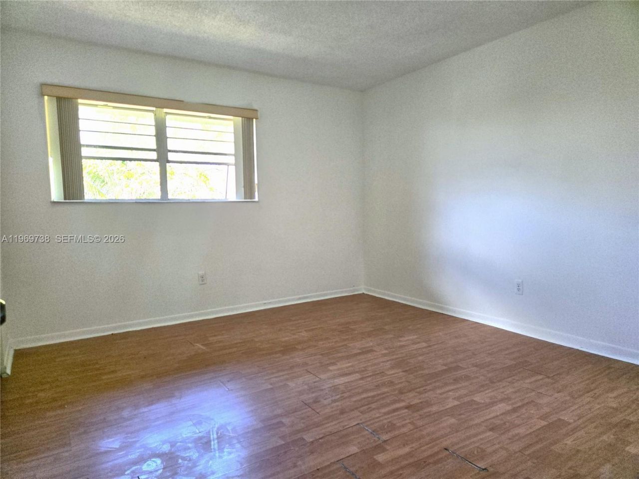 300 NW 107th Ave, Unit 206, Miami, FL 33172 Photo