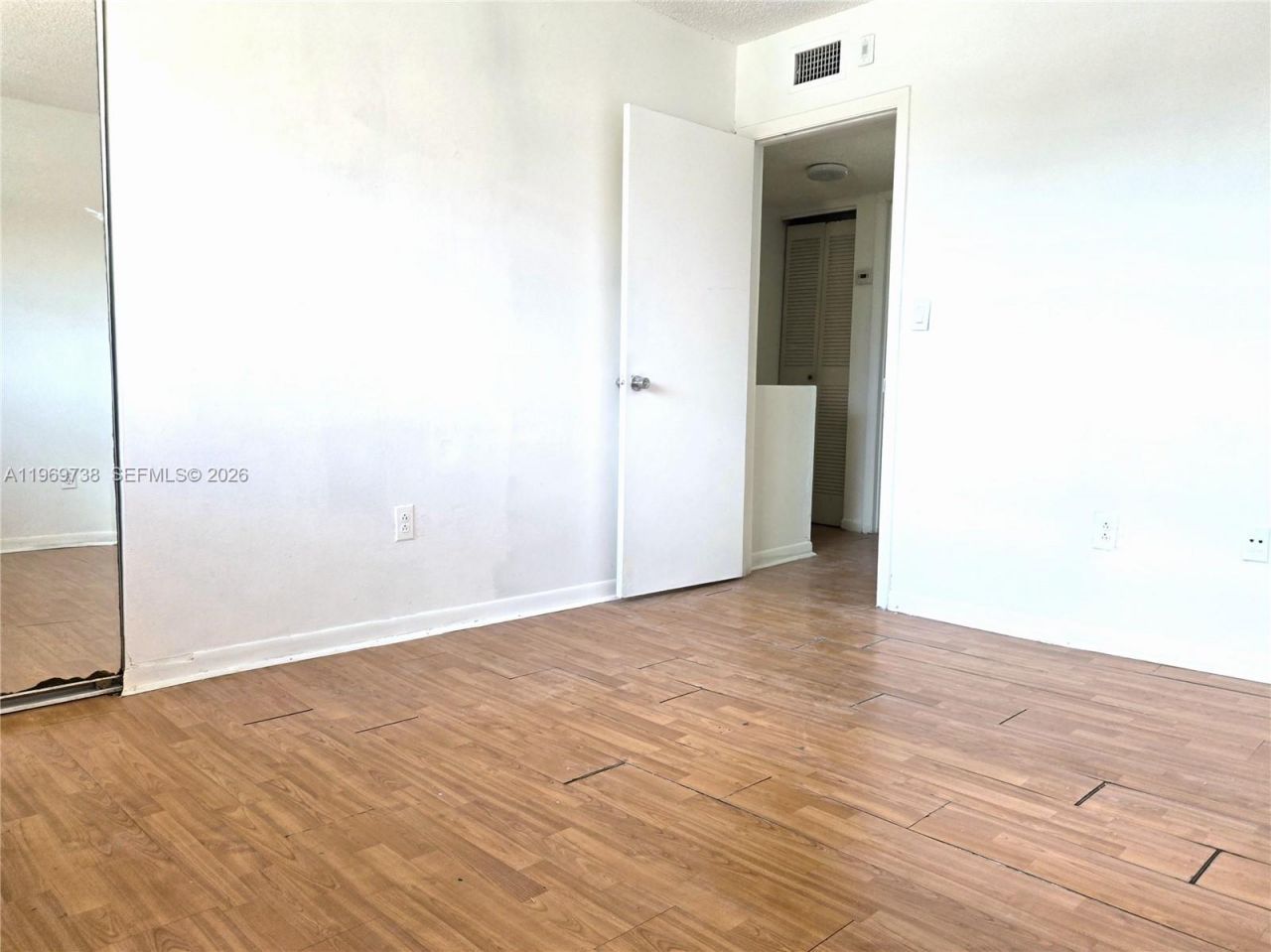 300 NW 107th Ave, Unit 206, Miami, FL 33172 Photo