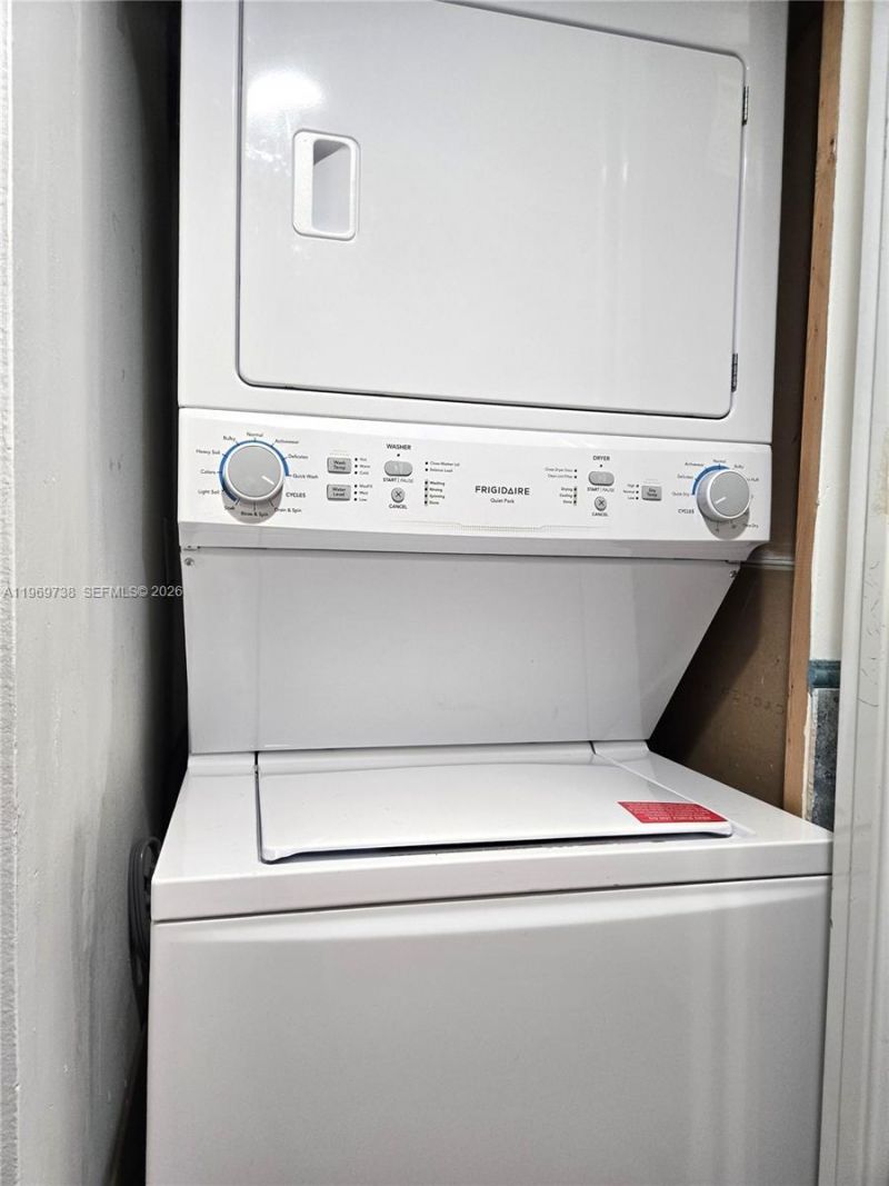 300 NW 107th Ave, Unit 206, Miami, FL 33172 Photo