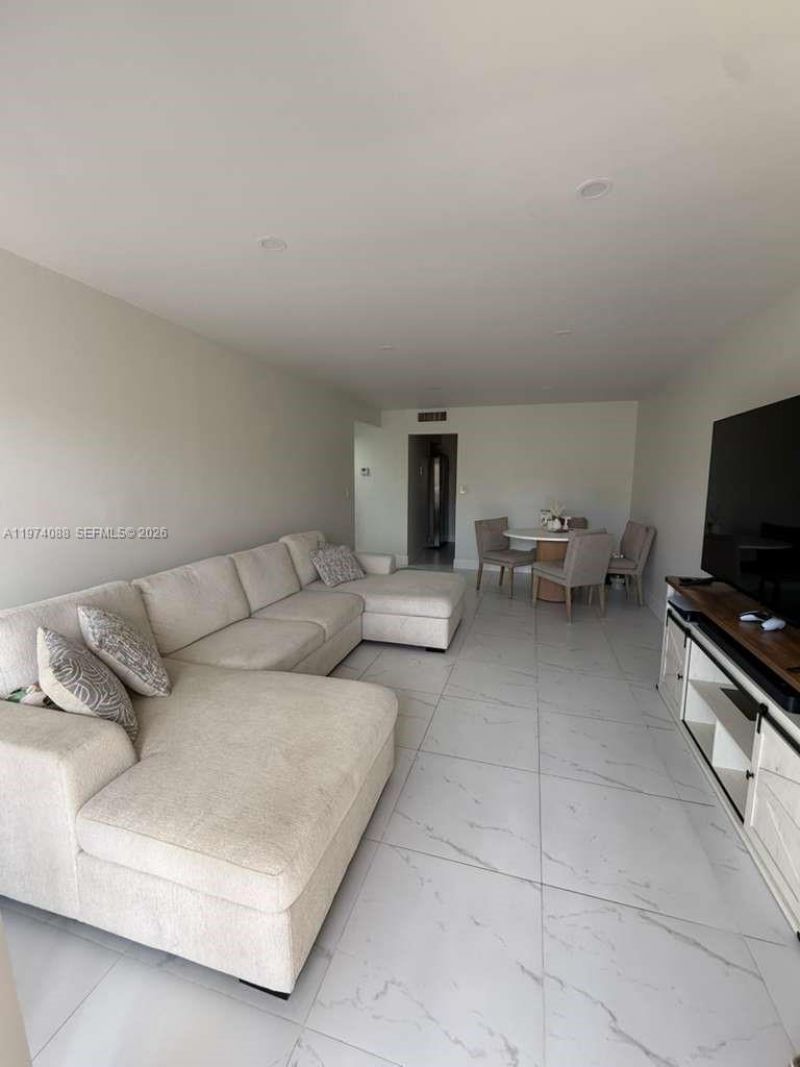 7727 SW 86th St, Unit A1-303, Miami, FL 33143 Photo