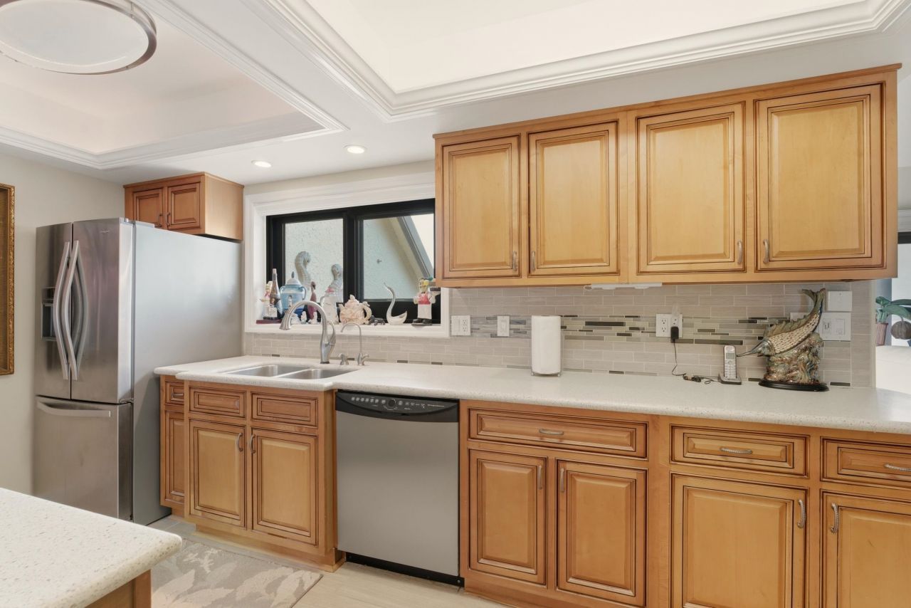 1398 Basin Trail Photo 11