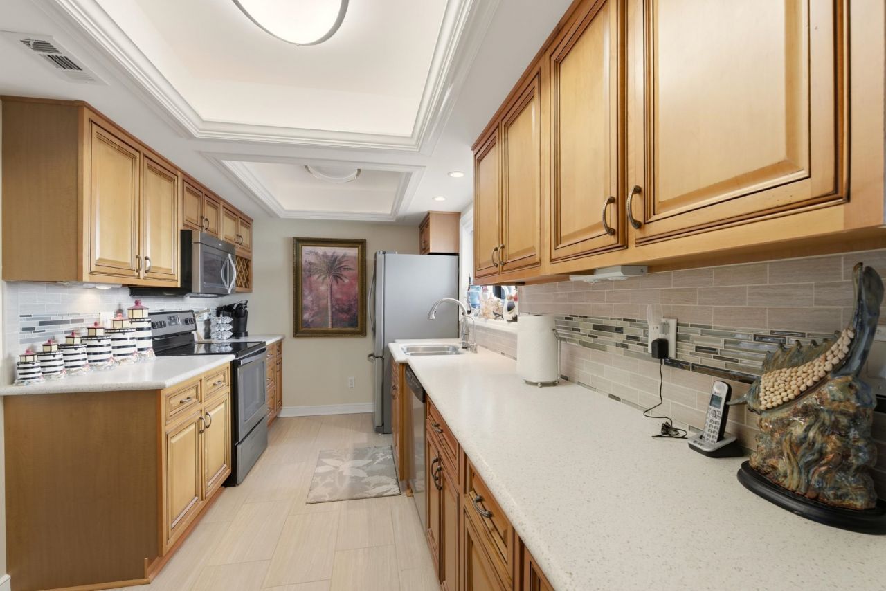 1398 Basin Trail Photo 12