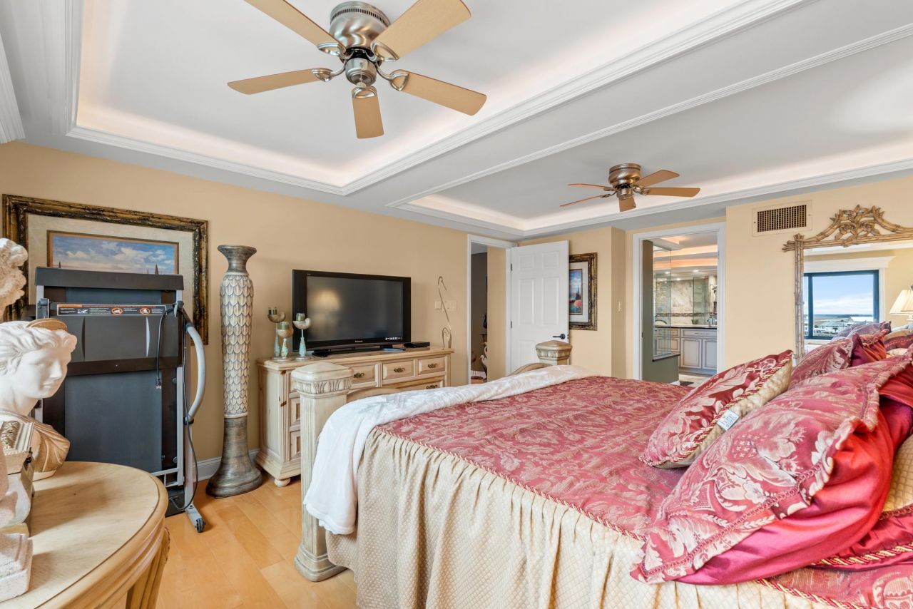 1398 Basin Trail Photo 33