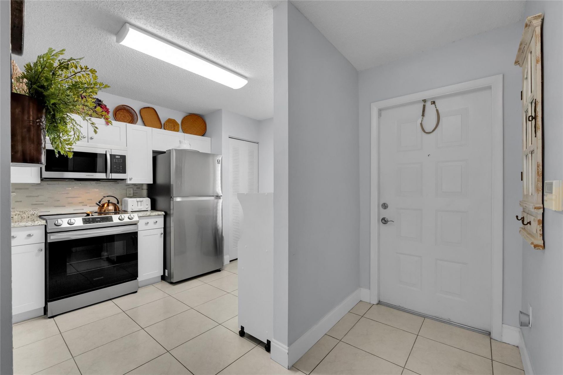 9511 Weldon Cir, Unit 105, Fort Lauderdale, FL 33321 Photo