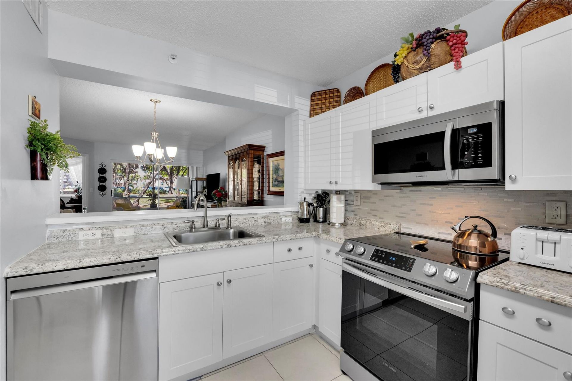 9511 Weldon Cir, Unit 105, Fort Lauderdale, FL 33321 Photo