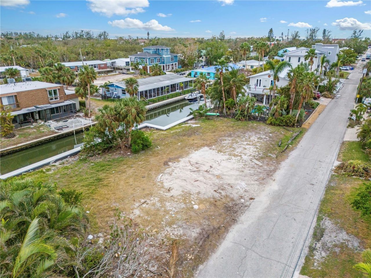 720 Tarawitt Drive, Longboat Key, FL 34228 Photo