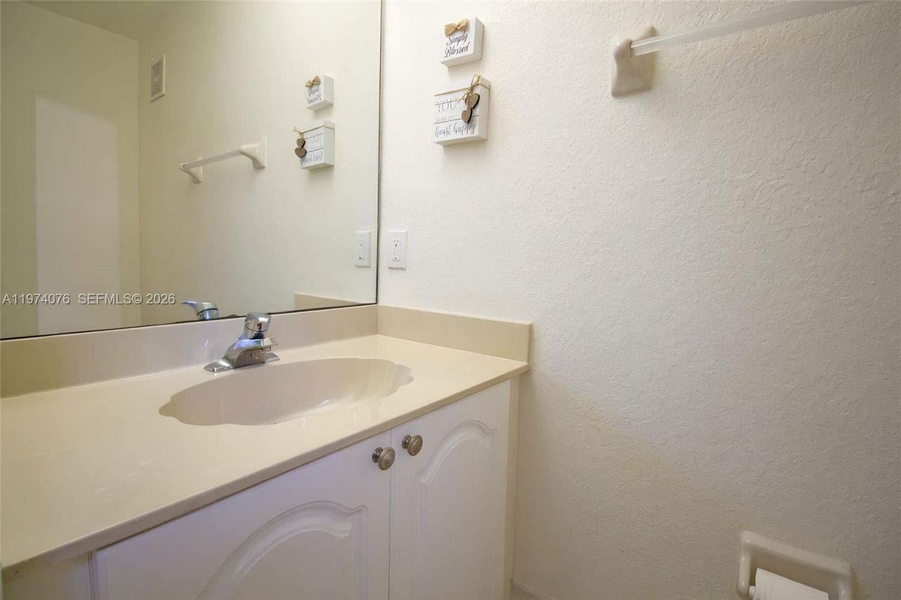 4351 SW 160th Ave, Unit 209, Miramar, FL 33027 Photo