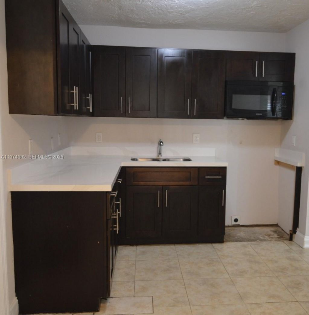 731 NW 17th Ct , Pompano Beach, FL 33060 Photo