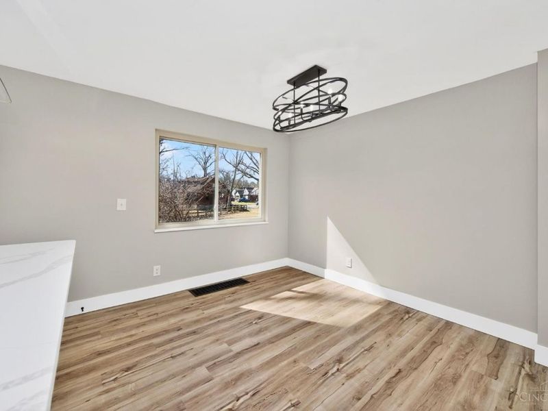 1961 Connecticut Avenue, Cincinnati, OH 45224 Photo 13