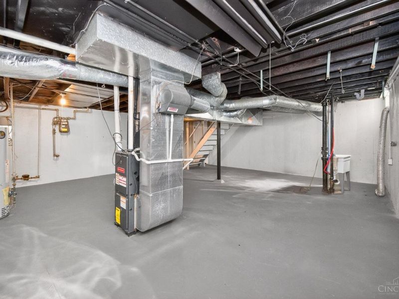 1961 Connecticut Avenue, Cincinnati, OH 45224 Photo 45