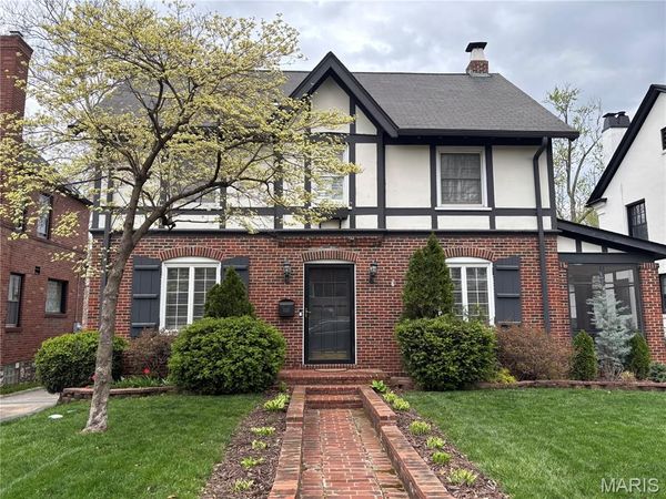 7121 Cornell Avenue, University City, MO 63130