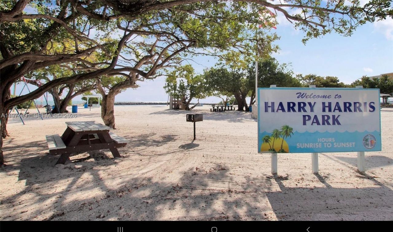 245 Cuba Rd, Tavernier, FL 33070 Photo