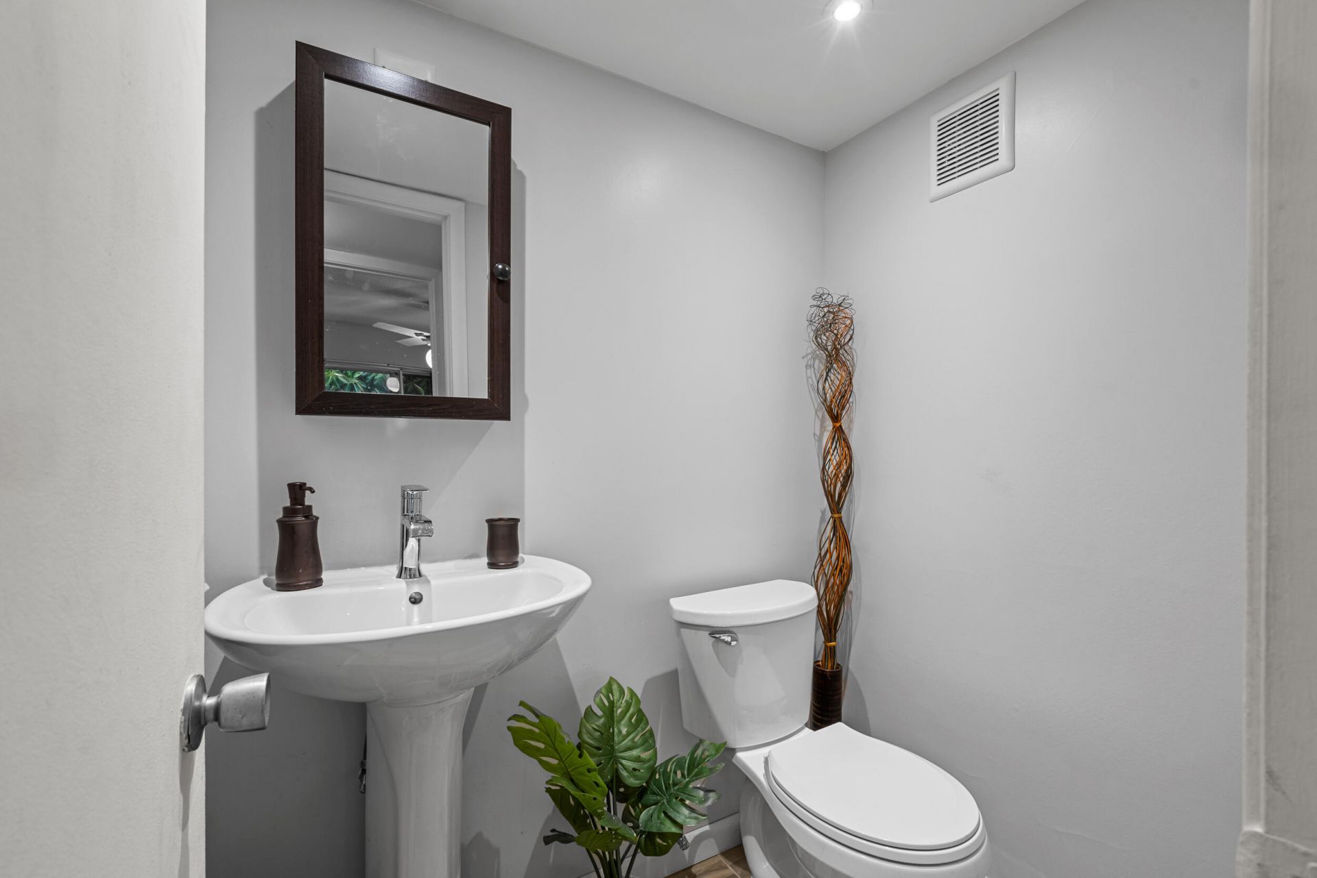 227 Dorchester J, West Palm Beach, FL 33417 Photo