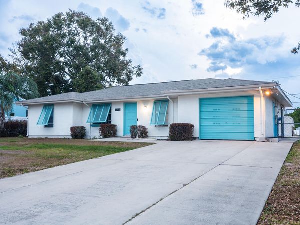 1942 SE Carvalho Street, Port Saint Lucie, FL 34983
