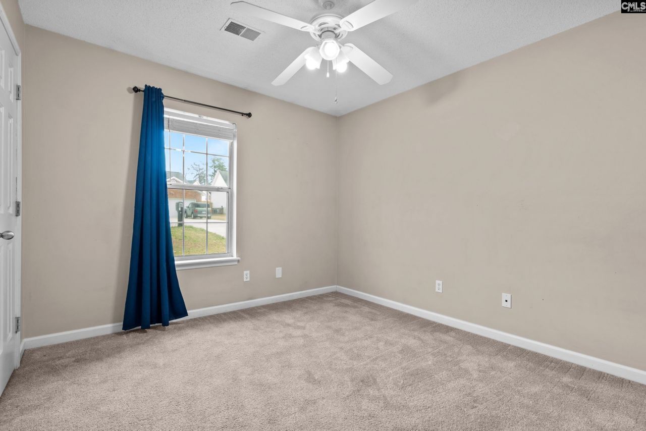 305 Whispering Glen Court  Photo 16