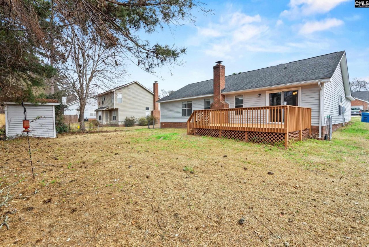 305 Whispering Glen Court  Photo 23