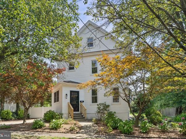 16 W GREENWOOD AVENUE , OAKLYN, NJ 08107