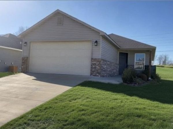 3480 Red Tail , Farmington, AR 72730
